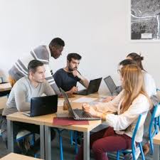 Contrats d’alternance : Apprentissage ou professionnalisation ?