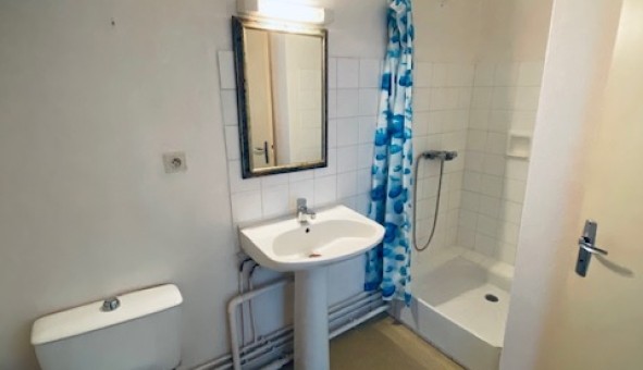 Logement étudiant Studio &agrave; Allez et Cazeneuve (47110)