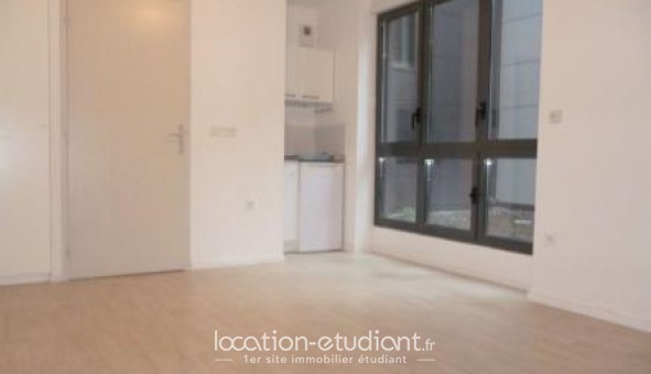 Logement étudiant Studio &agrave; Amiens (80090)