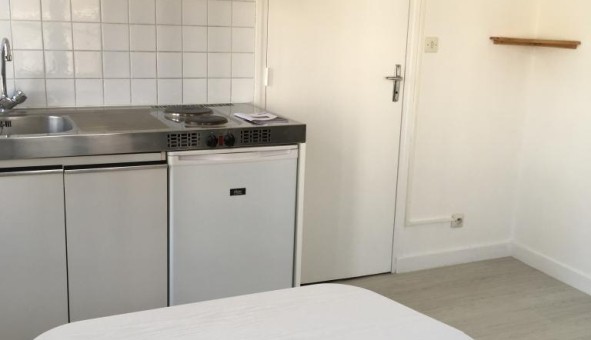 Logement étudiant Studio &agrave; Amiens (80090)