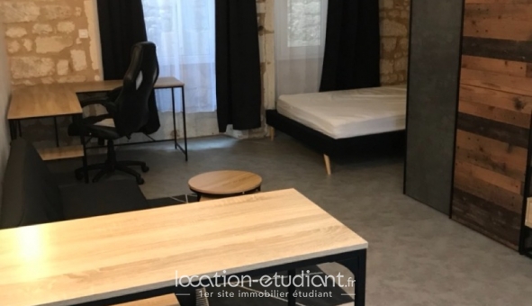 Logement étudiant Location Studio Meubl&eacute; Angoulême (16000)