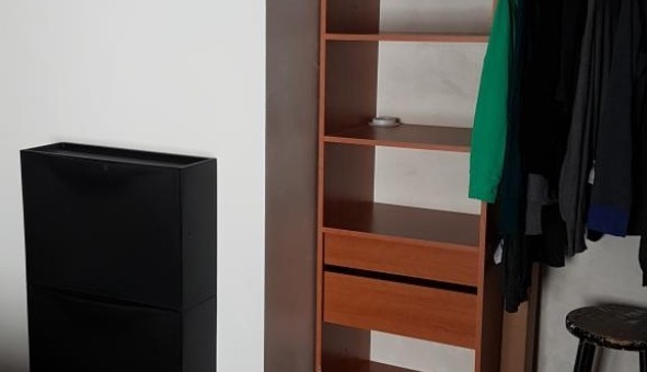 Logement étudiant Studio &agrave; Arles (13200)