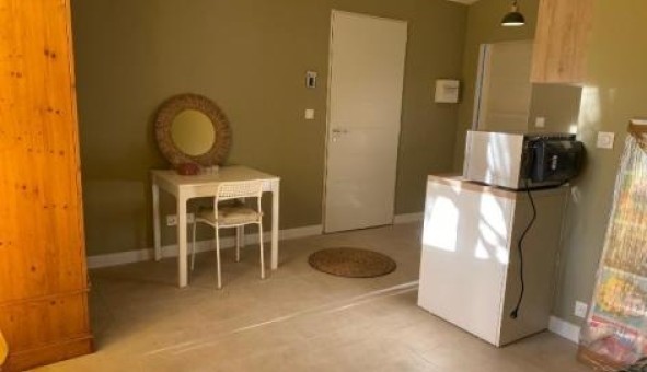 Logement étudiant Studio &agrave; Arles (13200)