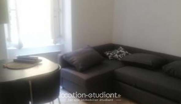 Logement étudiant Studio &agrave; Avignon (84000)