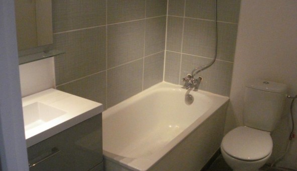 Logement étudiant Studio &agrave; Avignon (84000)