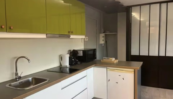 Logement étudiant Studio &agrave; Avignon (84000)
