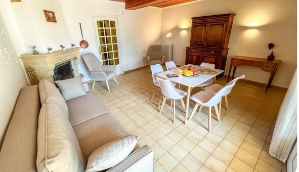 Logement étudiant Studio &agrave; Avignon (84000)