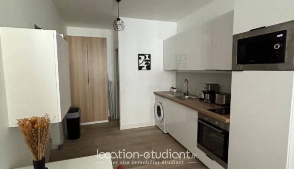 Logement étudiant Studio &agrave; Bordeaux (33300)