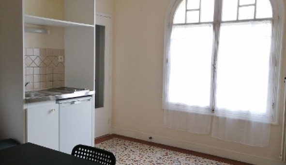 Logement étudiant Studio &agrave; Caen (14000)