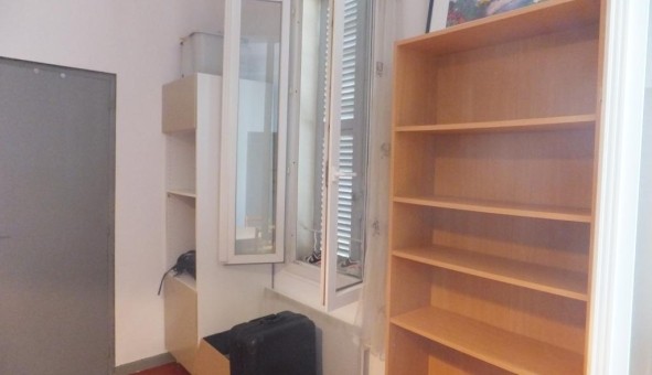 Logement étudiant Studio &agrave; Carpentras (84200)
