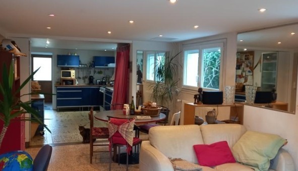 Logement étudiant Studio &agrave; Corbeil Essonnes (91100)