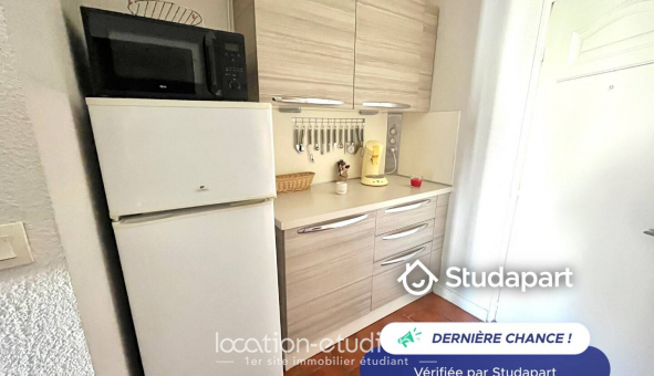 Logement étudiant Studio &agrave; Fréjus (83600)
