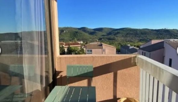 Logement étudiant Studio &agrave; Gréoux les Bains (04800)