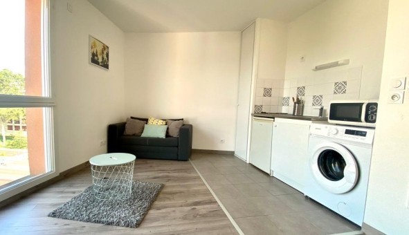 Logement étudiant Studio &agrave; Le Petit Quevilly (76140)