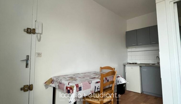 Logement étudiant Studio &agrave; Lille (59800)