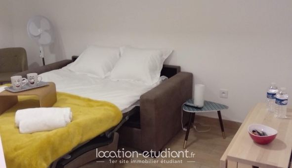 Logement étudiant Location Studio Meubl&eacute; Malakoff (92240)