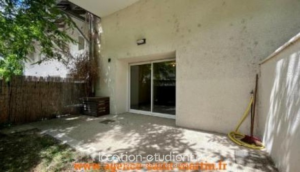 Logement étudiant Studio &agrave; Montélimar (26200)