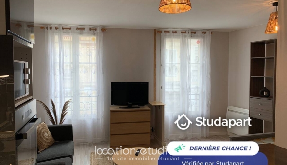 Logement étudiant Location Studio Meubl&eacute; Orliénas (69530)
