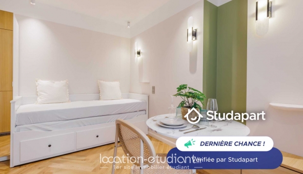 Logement étudiant Location Studio Meubl&eacute; Paris 18ème arrondissement (75018)