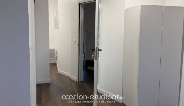 Logement étudiant Studio &agrave; Puteaux (92800)