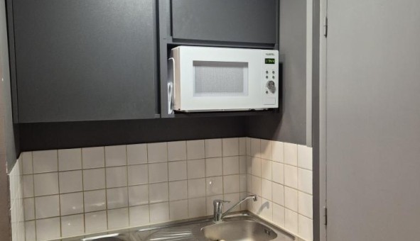 Logement étudiant Studio &agrave; Roubaix (59100)