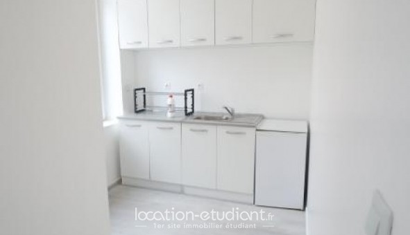 Logement étudiant Studio &agrave; Saint Quentin (02100)