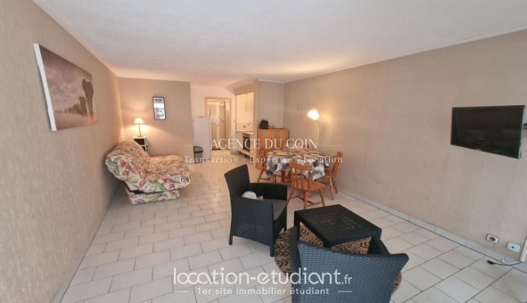 Logement étudiant Studio &agrave; Saint Raphaël (83700)