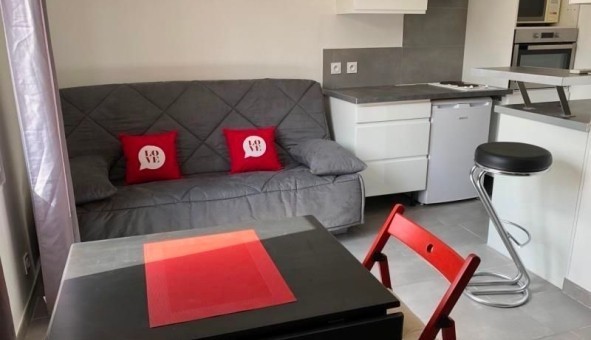 Logement étudiant Studio &agrave; Troyes (10000)