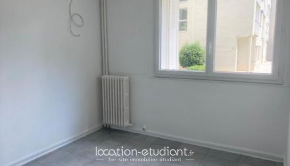 Logement étudiant Studio &agrave; Versailles (78000)