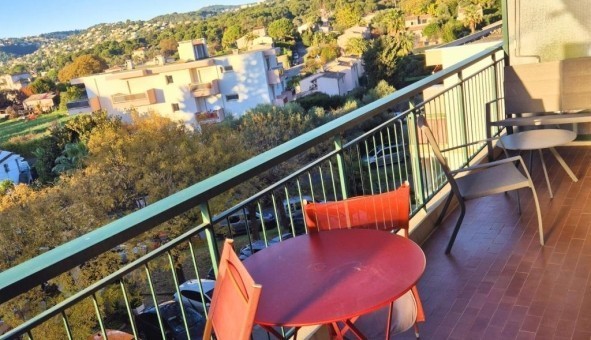 Logement étudiant T2 &agrave; Antibes (06160)