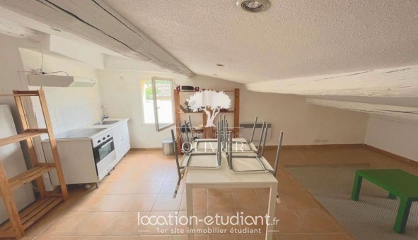 Logement étudiant T2 &agrave; Apt (84400)