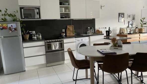Logement étudiant Location T2 Vide Arlay (39140)