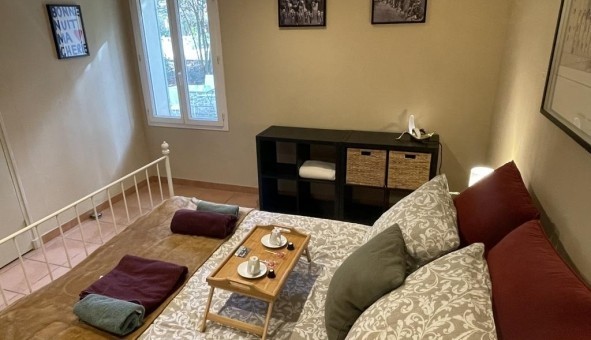 Logement étudiant T2 &agrave; Bédarrides (84370)