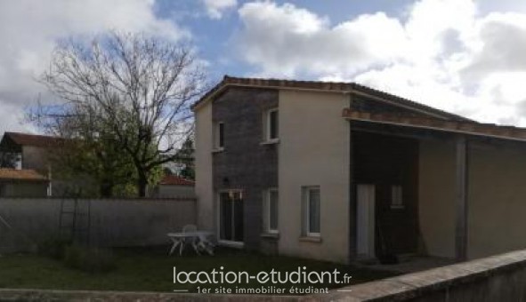 Logement étudiant T2 &agrave; Brie (16590)