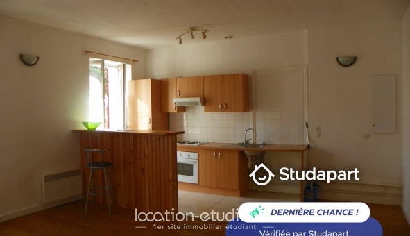 Logement étudiant Location T2 Meubl&eacute; Cambes (33880)