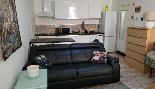 Logement étudiant Location T2 Vide Ceyreste (13600)