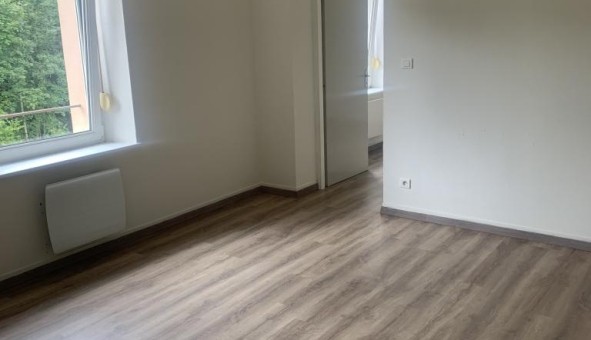 Logement étudiant Location T2 Vide Cornimont (88310)