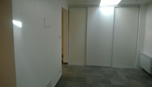 Logement étudiant T2 &agrave; Darvault (77140)