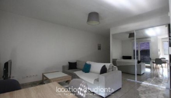 Logement étudiant T2 &agrave; Décines Charpieu (69150)