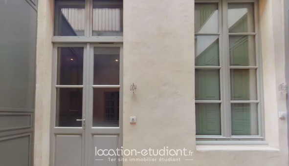 Logement étudiant T2 &agrave; Nîmes (30000)