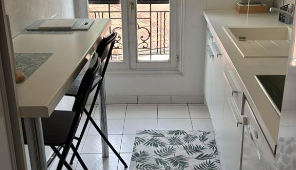 Logement étudiant T2 &agrave; Suresnes (92150)