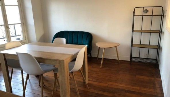 Logement étudiant T2 &agrave; Versailles (78000)