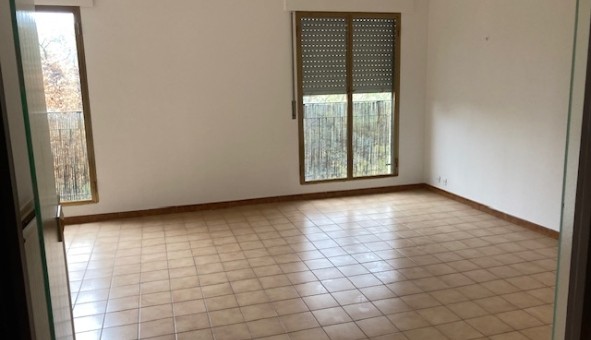Logement étudiant T3 &agrave; Avignon (84000)
