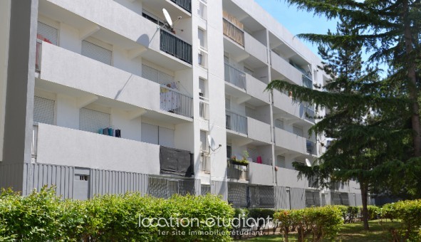 Logement étudiant T3 &agrave; Avignon (84000)
