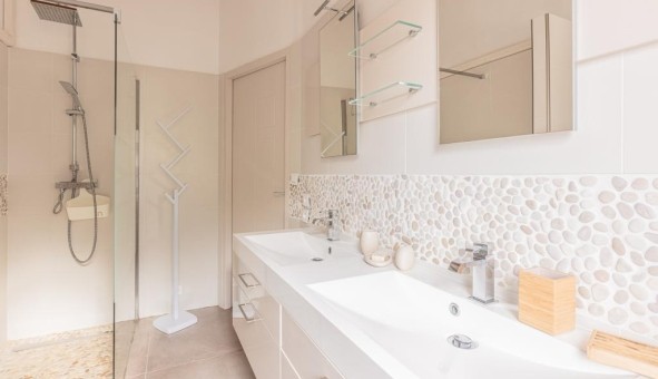 Logement étudiant T3 &agrave; Cassis (13260)
