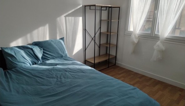 Logement étudiant T3 &agrave; Chartres (28000)