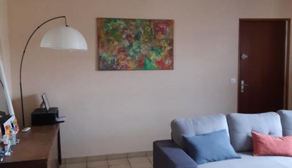 Logement étudiant T3 &agrave; Escoussens (81290)