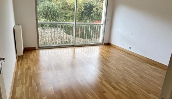 Logement étudiant T3 &agrave; Laval (53000)
