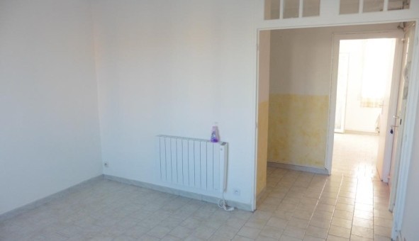 Logement étudiant T3 &agrave; Nîmes (30000)