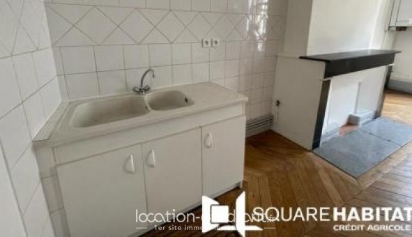 Logement étudiant T3 &agrave; Privas (07000)